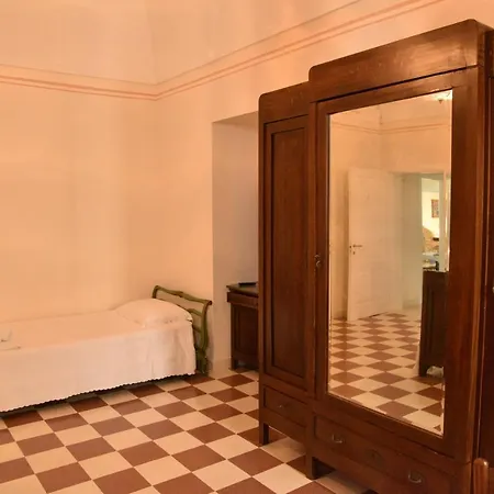 Antica Corte Bed & Breakfast 4*